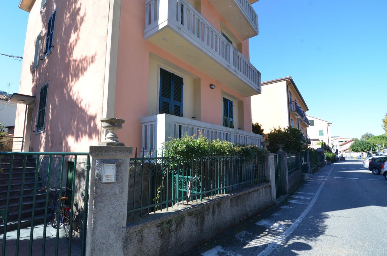 Levanto Rentals エクステリア 写真